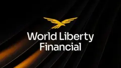 李亚鹏热心敬酒，神秘孕妇随行引关注